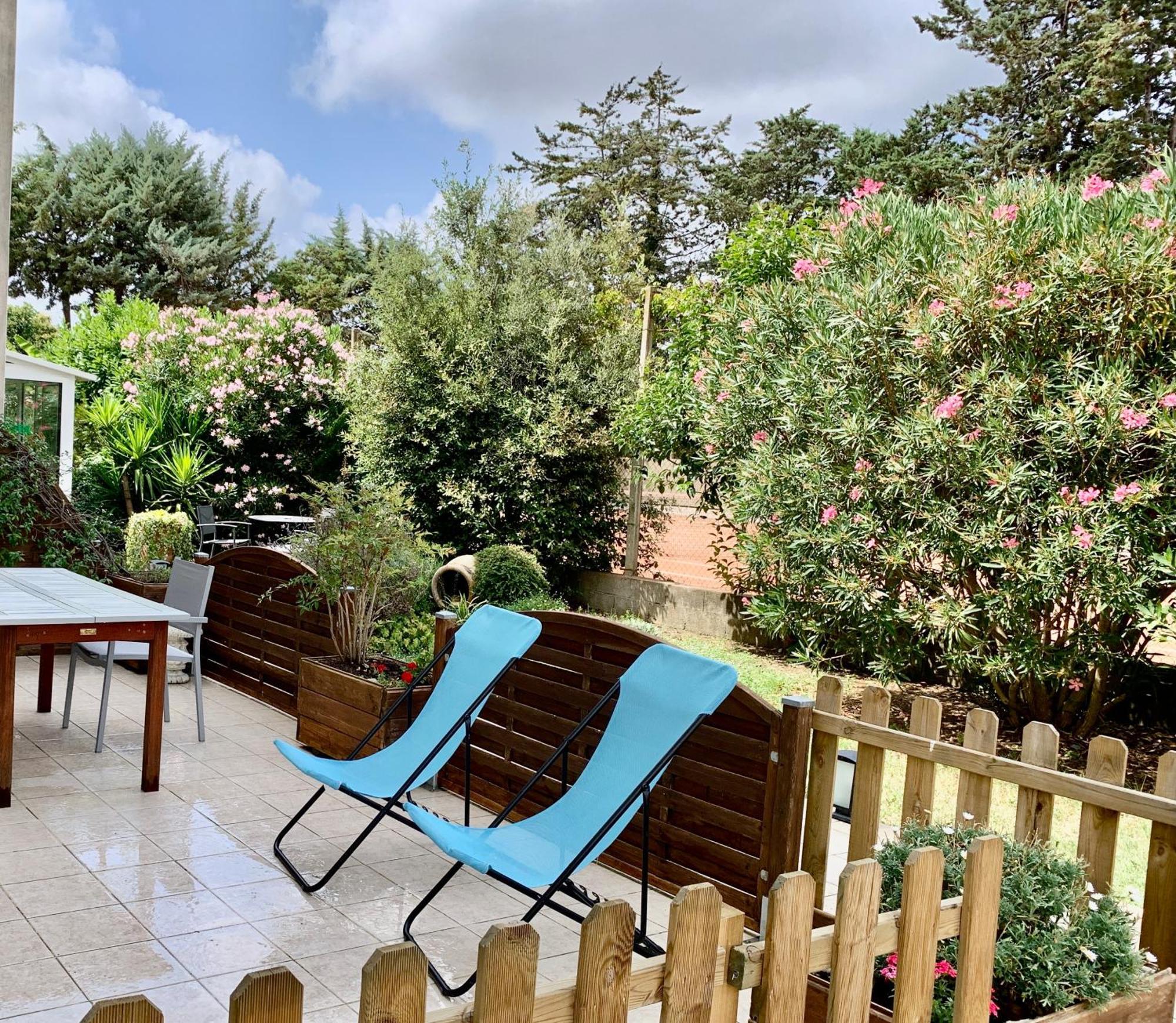 Mas Saint-Ange Bed & Breakfast Lunel  Oda fotoğraf