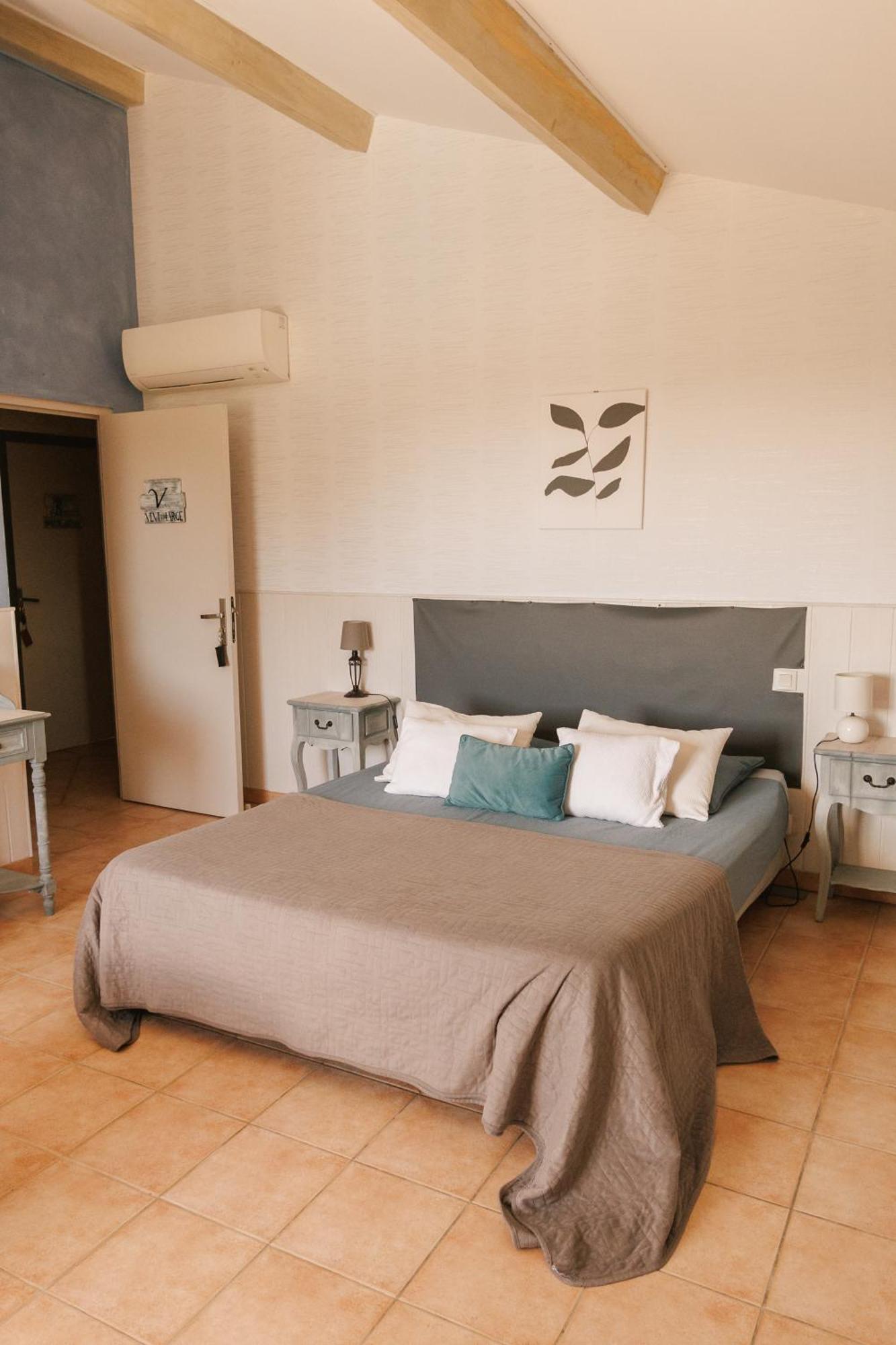 Mas Saint-Ange Bed & Breakfast Lunel  Dış mekan fotoğraf