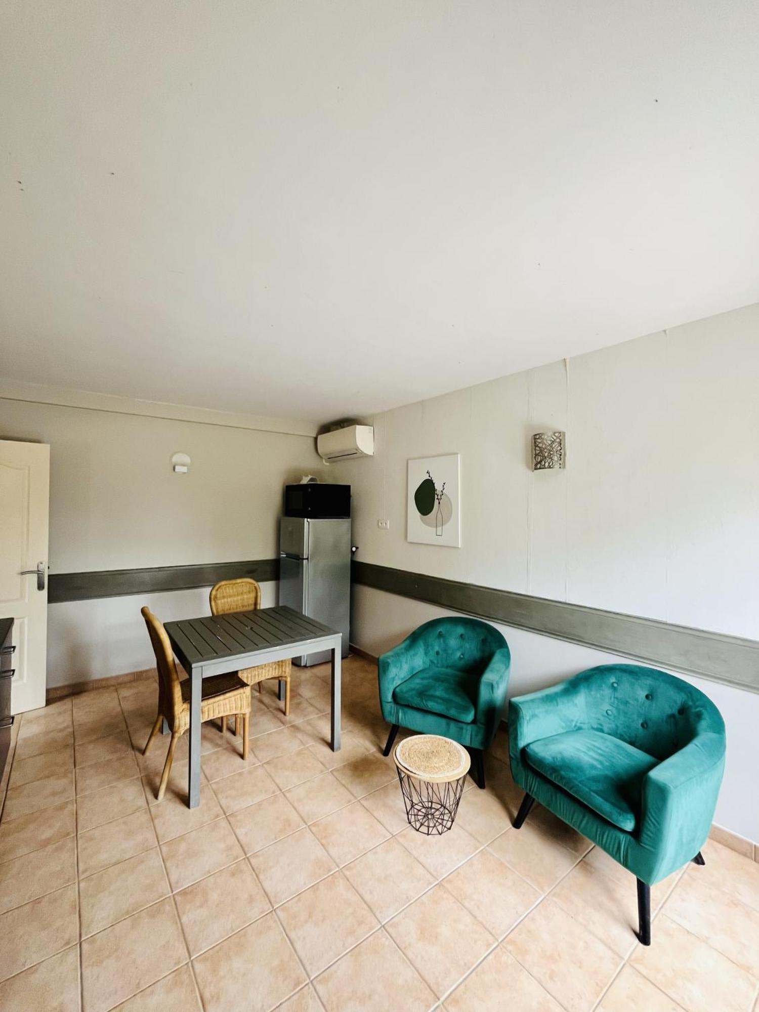 Mas Saint-Ange Bed & Breakfast Lunel  Dış mekan fotoğraf